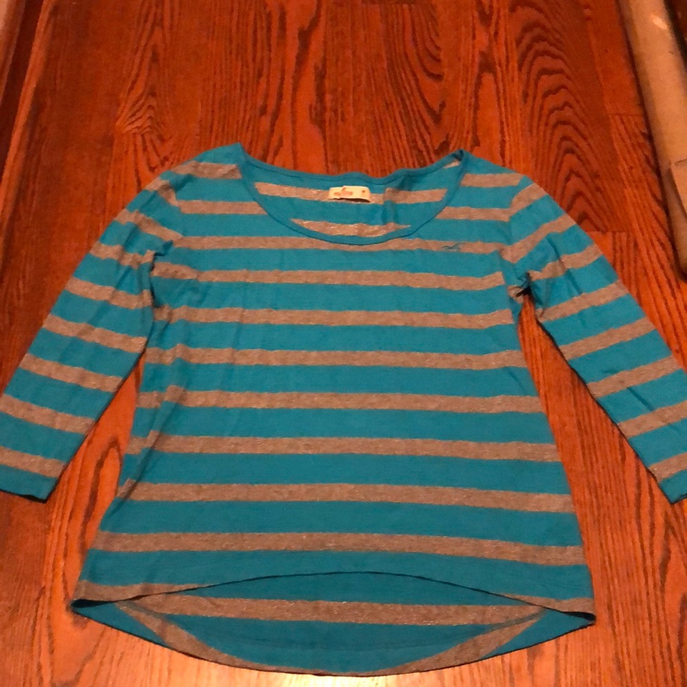 Shiny grey 3-4 length Hollister t-shirt